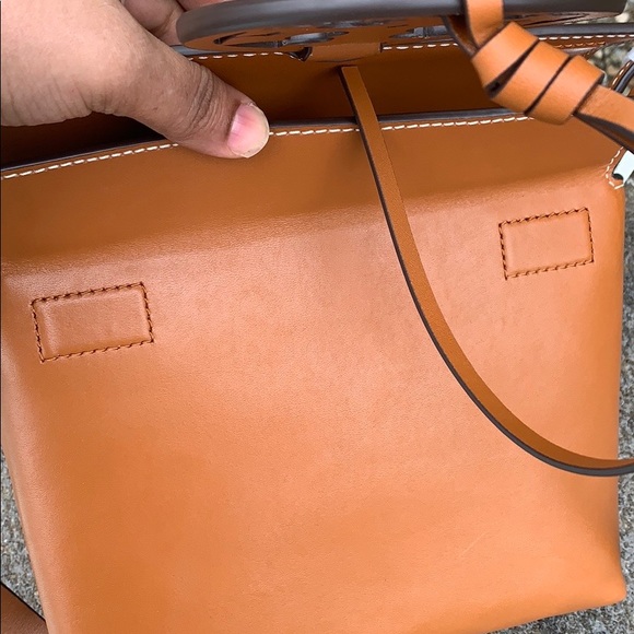 Tory Burch Miller Leather Crossbody Bag - Picture 14 of 16